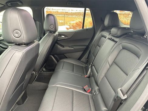 New 2026 Chevrolet Equinox LT image 17