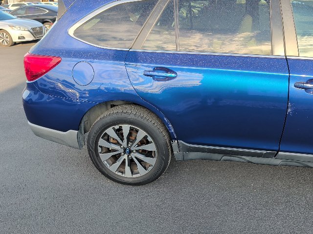 Used 2016 Subaru Outback 2.5i Limited AWD/4WD image 20