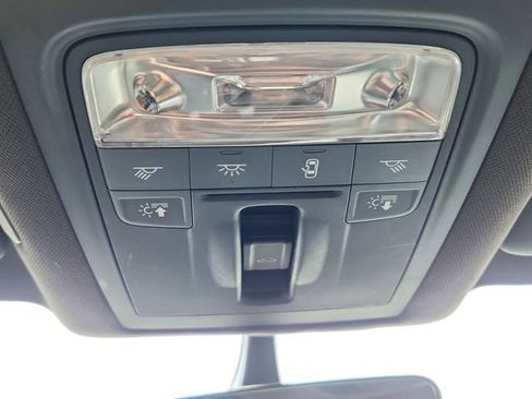 Used 2018 Audi Q3 2.0T Premium w/ Convenience Package image 46