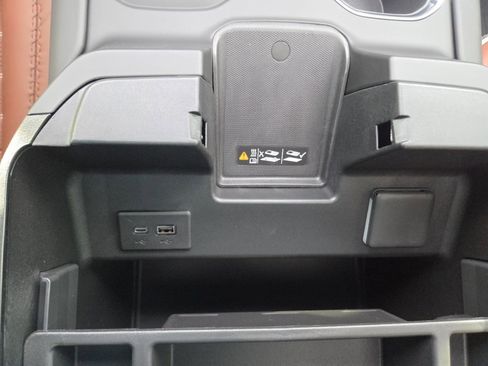 New 2026 GMC Sierra 2500 Denali Ultimate image 13