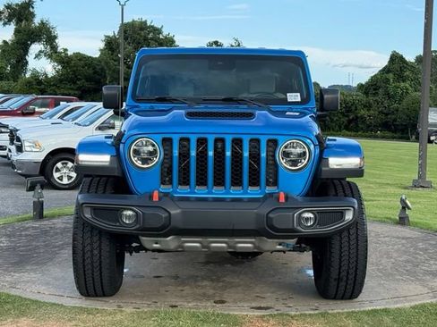 Used 2020 Jeep Gladiator Mojave AWD/4WD image 2