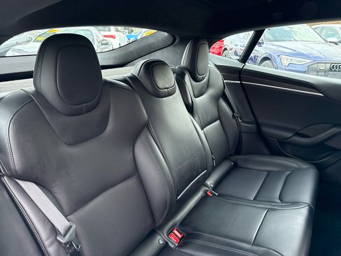 Used 2022 Tesla Model S Standard Range image 28