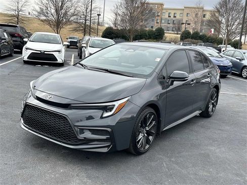 Used 2025 Toyota Corolla SE image 8