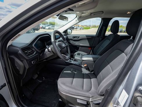 Used 2023 Ford Escape AWD image 16