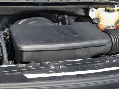 Certified 2022 Cadillac Escalade Premium Luxury w/ LPO, Floor Liner Package image 29