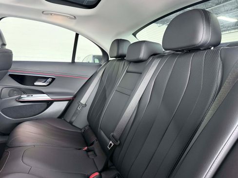 Used 2025 Mercedes-Benz E 350 4MATIC Sedan w/ Winter Package image 15