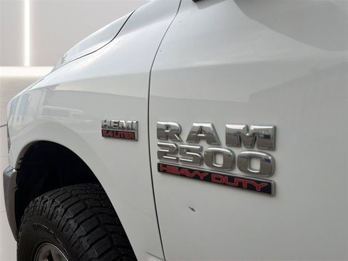 Used 2017 RAM 2500 Tradesman w/ Chrome Appearance Group AWD/4WD image 28