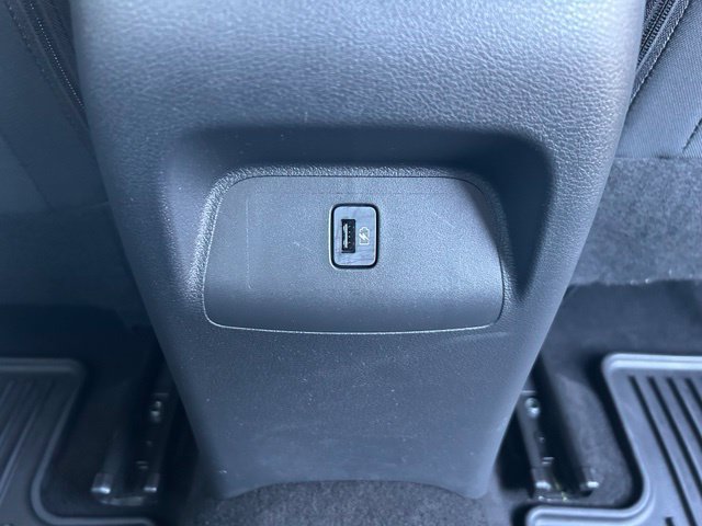 Certified 2025 Nissan Sentra SR FWD image 34