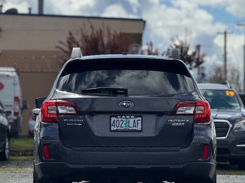 Used 2015 Subaru Outback 2.5i Premium image 15