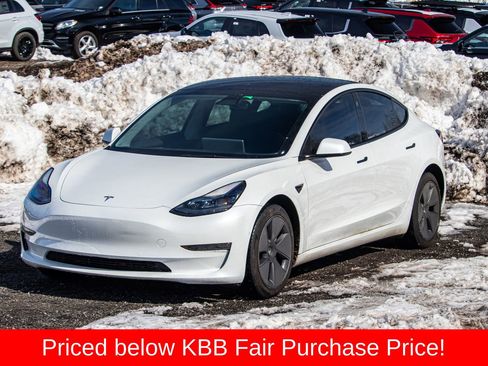 Used 2022 Tesla Model 3 Long Range AWD/4WD image 1