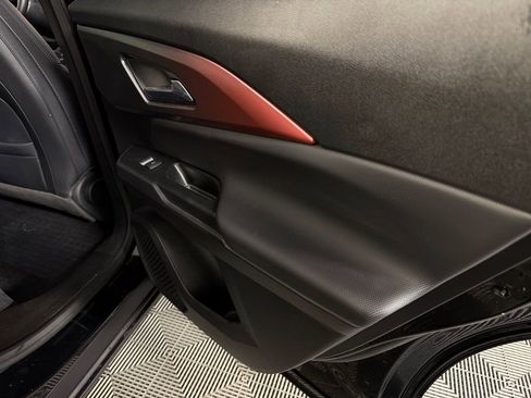 Used 2025 Chevrolet Equinox EV RS image 31