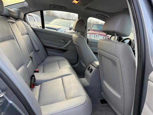 Used 2011 BMW 328i Sedan image 16