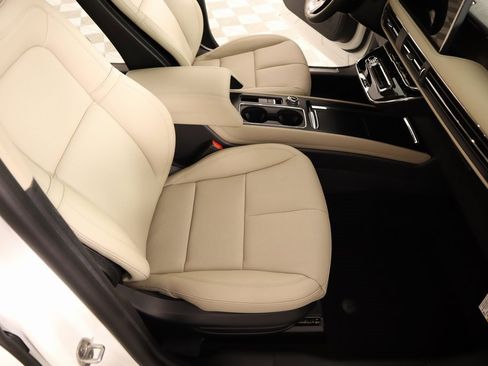 New 2025 Lincoln Corsair Grand Touring w/ Jet Appearance Package image 14