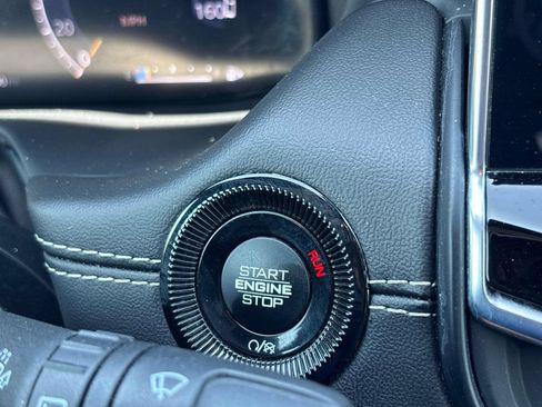 Certified 2024 Jeep Compass Limited w/ High Altitude Package AWD/4WD image 24