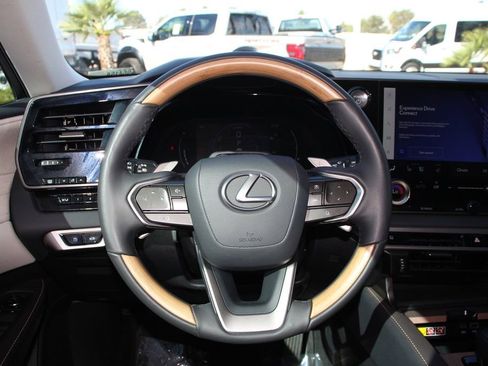 Used 2024 Lexus RX 350 w/ Convenience Package AWD/4WD image 16