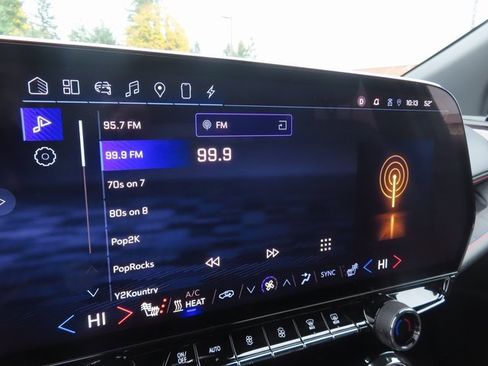 Used 2024 Chevrolet Blazer EV RS image 23