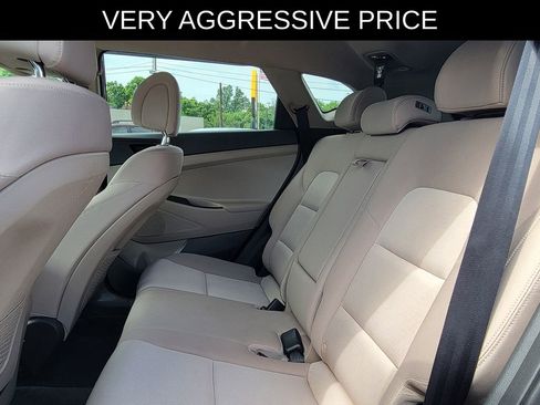 Used 2016 Hyundai Tucson SE w/ Option Group 02 FWD image 10