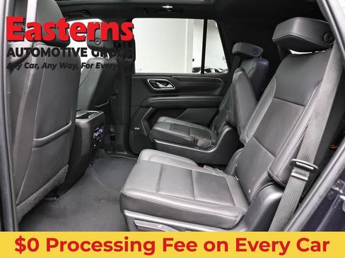 Used 2022 Chevrolet Tahoe LT w/ Luxury Package AWD/4WD image 24