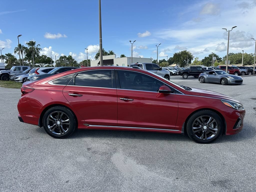 Used 2018 Hyundai Sonata Sport FWD image 4