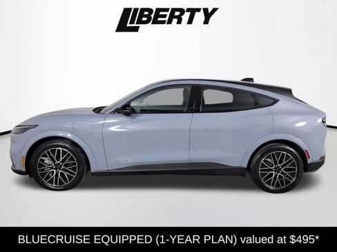 Used 2025 Ford Mustang Mach-E Premium image 7