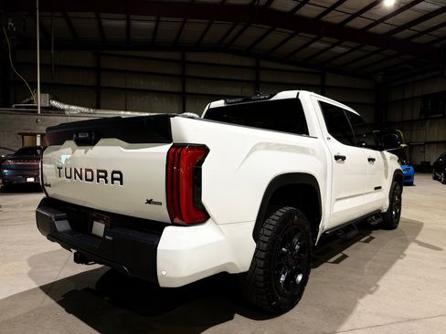 Used 2023 Toyota Tundra SR5 w/ SR5 Convenience Package AWD/4WD image 5