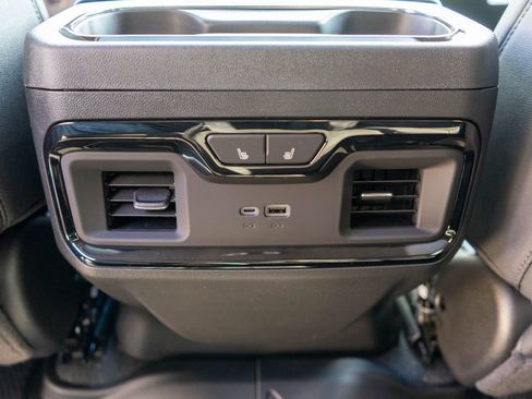 New 2026 GMC Sierra 2500 AT4 w/ AT4 Premium Plus Package AWD/4WD image 14