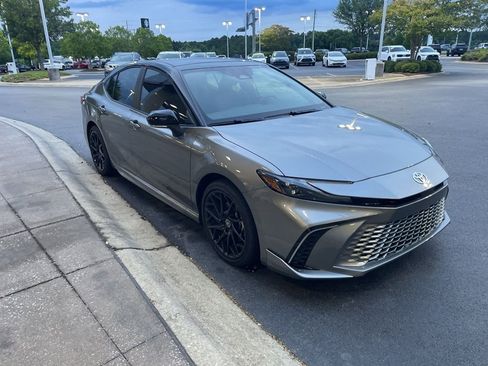Used 2026 Toyota Camry XSE FWD image 3