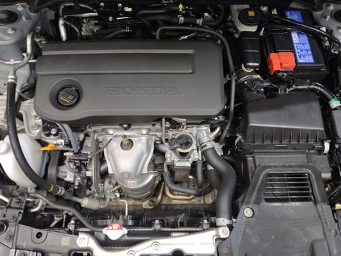 Used 2025 Honda Civic Sport image 30
