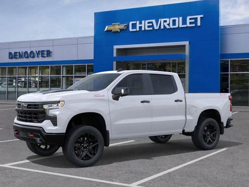 New 2026 Chevrolet Silverado 1500 LT Trail Boss w/ LT Trail Boss Premium Package AWD/4WD image 2