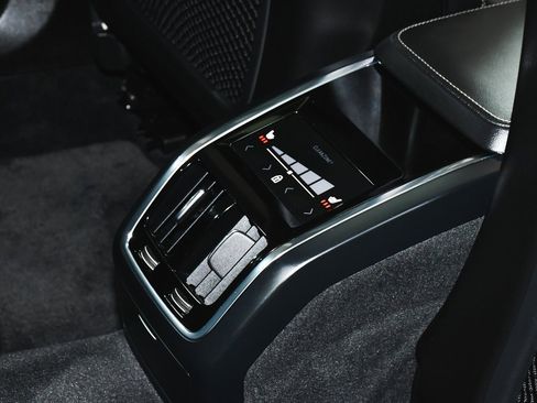 Used 2023 Volvo S90 B6 Ultimate w/ Protection Package image 52