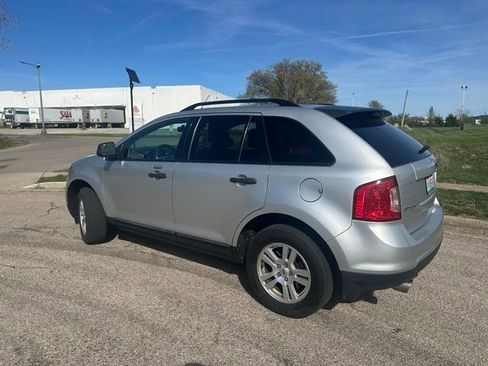 Used 2011 Ford Edge SE w/ 101A Rapid Spec Order Code image 2