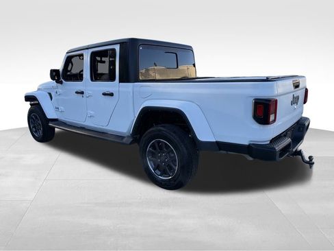 Used 2022 Jeep Gladiator Overland w/ Popular Equipment Package image 5