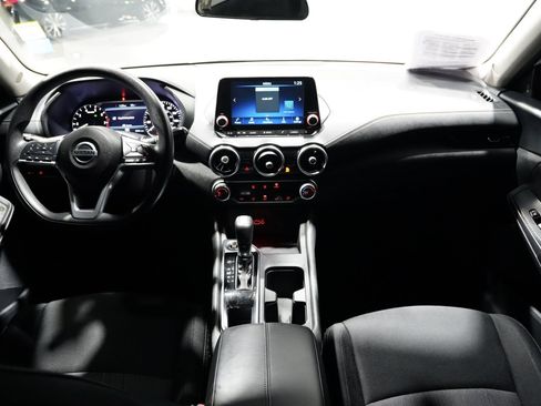 Used 2023 Nissan Sentra SV image 10