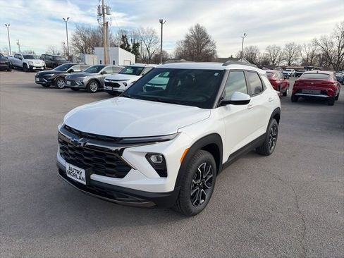 New 2026 Chevrolet TrailBlazer ACTIV w/ Convenience Package image 2