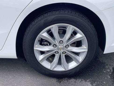 Used 2025 Chevrolet Malibu LT image 27