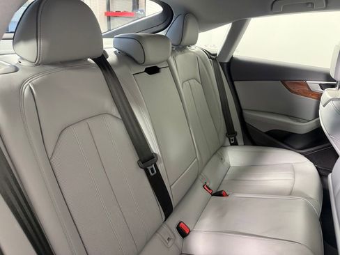 Used 2022 Audi A5 2.0T Premium Plus w/ Premium Plus image 18