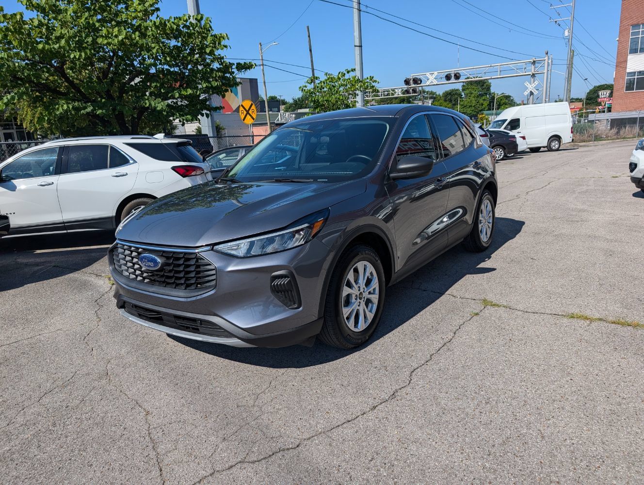 Used 2024 Ford Escape Active w/ Tech Pack #1 FWD image 1