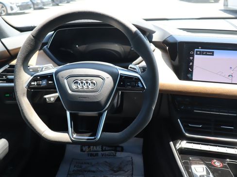 Used 2022 Audi e-tron GT Premium Plus AWD/4WD image 11