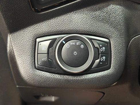 Used 2017 Ford Escape Titanium AWD/4WD image 42