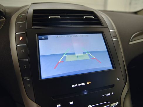 Used 2014 Lincoln MKZ AWD image 22