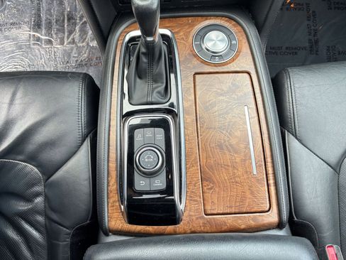 Used 2023 Nissan Armada SL image 43