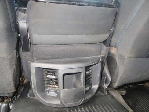 Used 2021 RAM 2500 Tradesman w/ Chrome Appearance Group AWD/4WD image 25