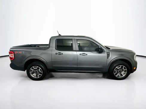 Used 2024 Ford Maverick Lariat w/ FX4 Off-Road Package AWD/4WD image 10