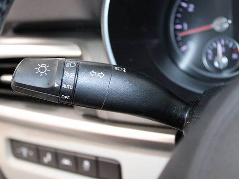 Used 2021 Kia Telluride S AWD/4WD image 24