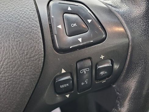 Used 2019 Lincoln MKT AWD image 24