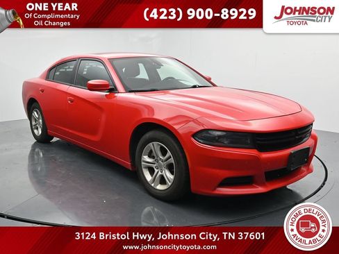 Used 2022 Dodge Charger SXT RWD image 1