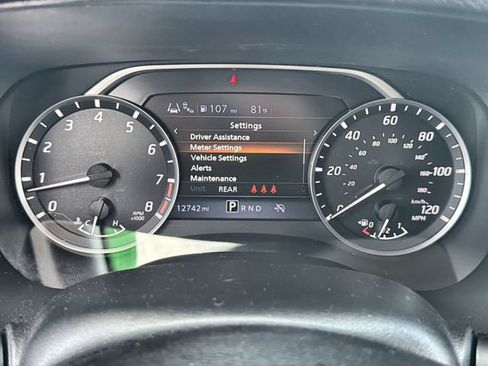 Used 2024 Nissan Frontier SV w/ SV Convenience Package RWD image 15