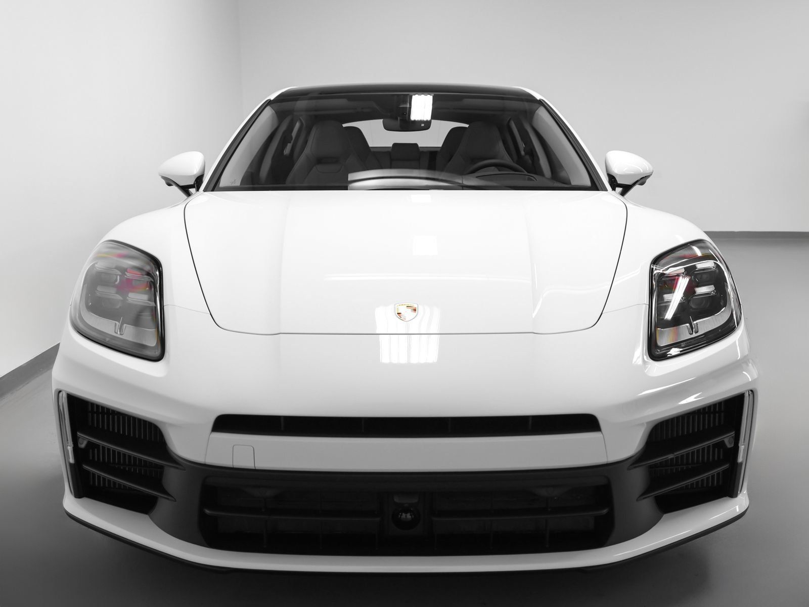 Certified 2026 Porsche Panamera 4 AWD/4WD image 8