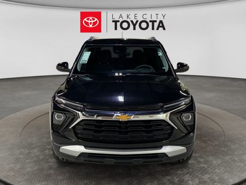 Used 2025 Chevrolet TrailBlazer LT AWD/4WD image 14