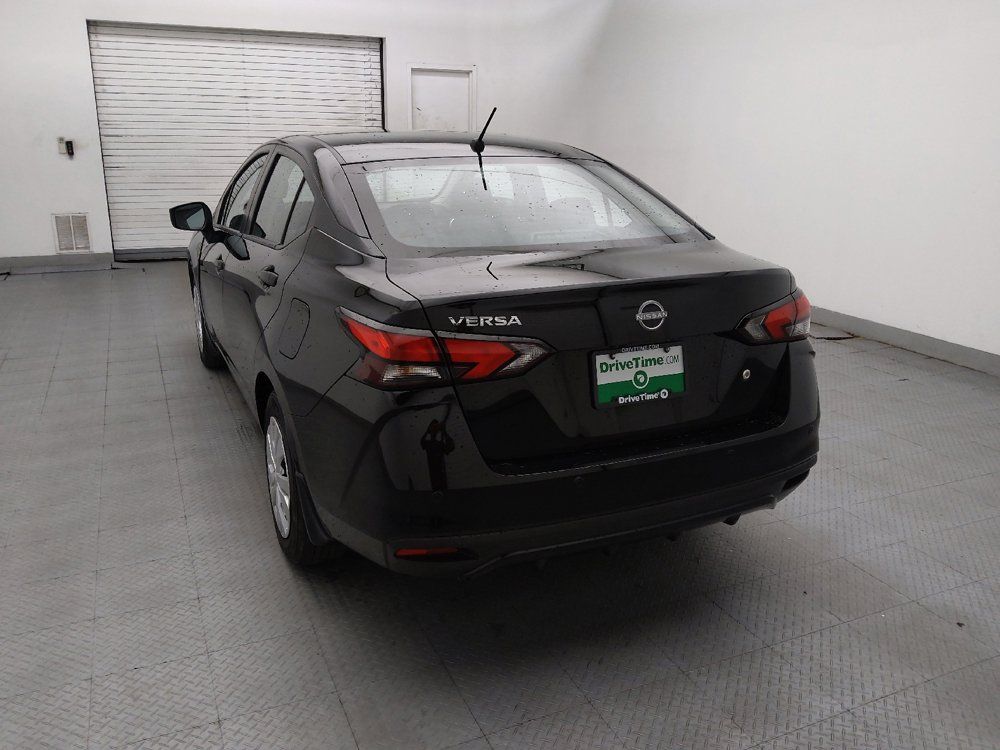 Used 2025 Nissan Versa S w/ Trunk Package FWD image 7